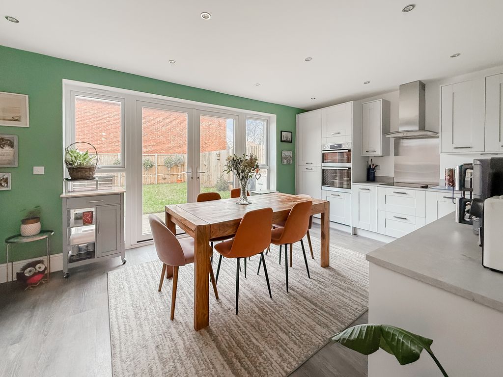 Property photo 3 of 18 Photo #3