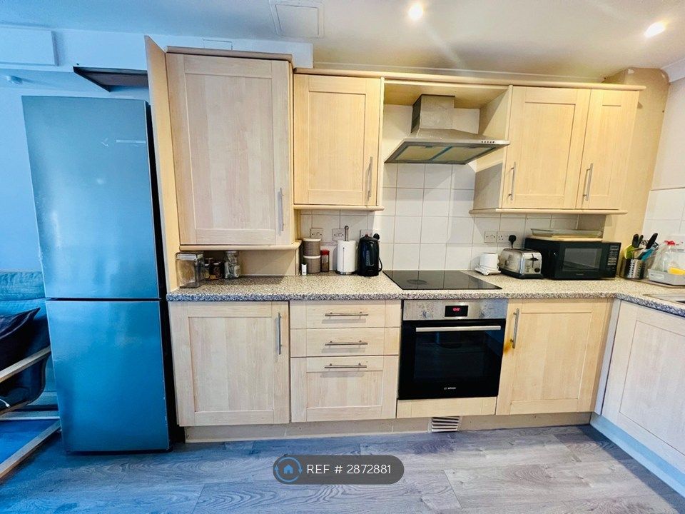 Property photo 3 of 29