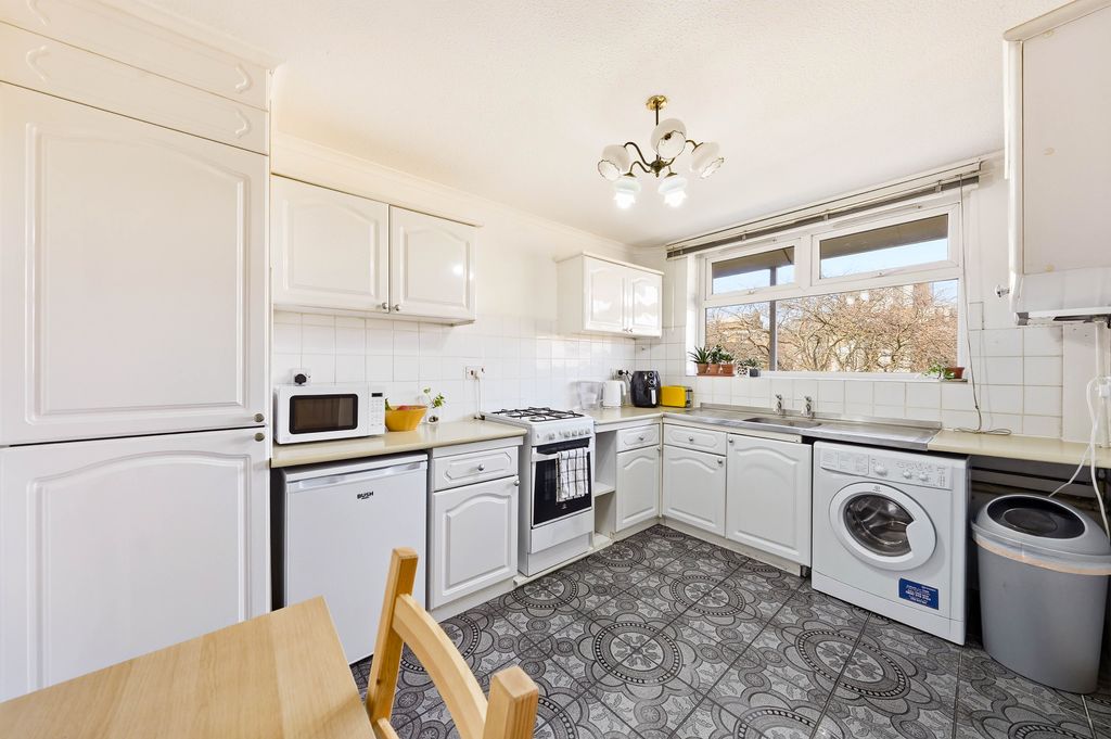 Property photo 3 of 19 Photos-21.Jpg