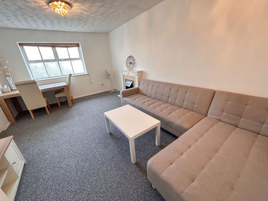 Property photo 2 of 11 Reception Room