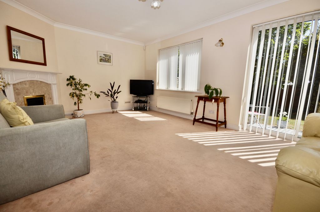 Property photo 2 of 15 Living Room