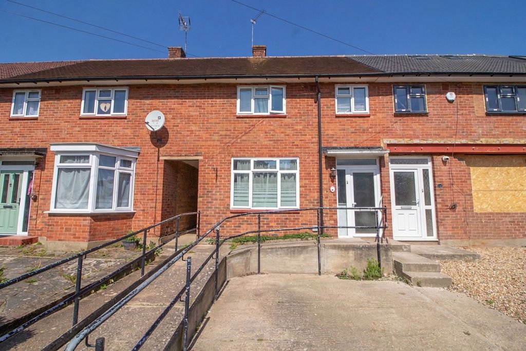 Property photo 1 of 10