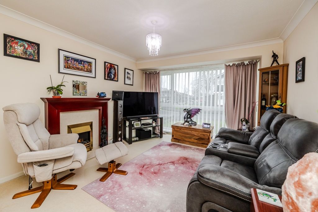 Property photo 2 of 22 2Somertoncourtkingstonparknewcastleupontynene32Qz-