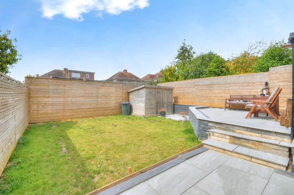 Property photo 2 of 14