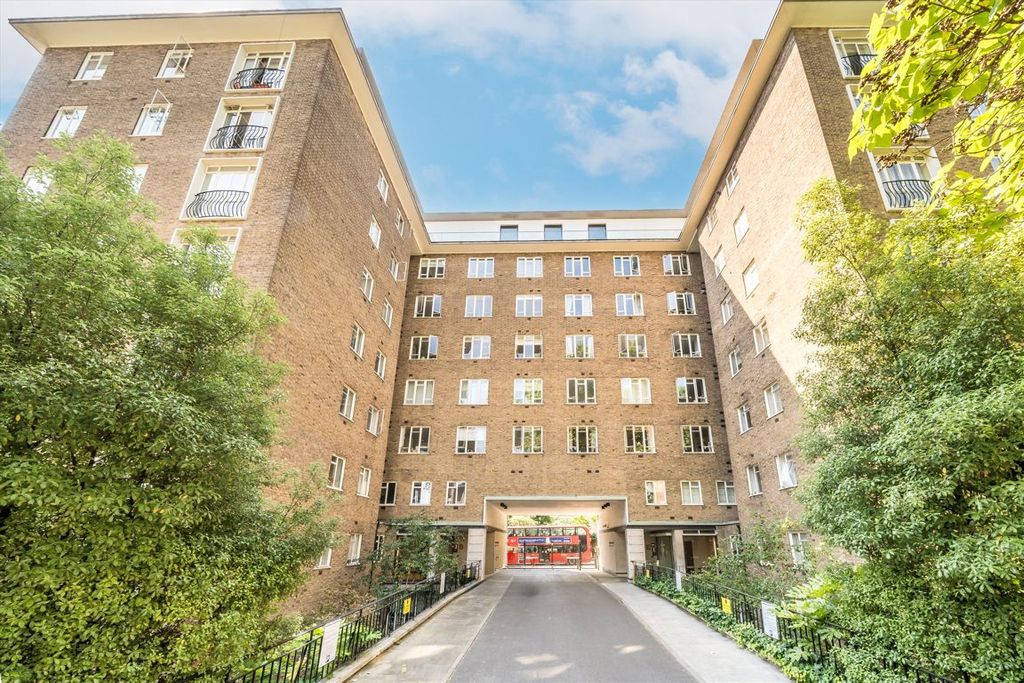 Property photo 3 of 3