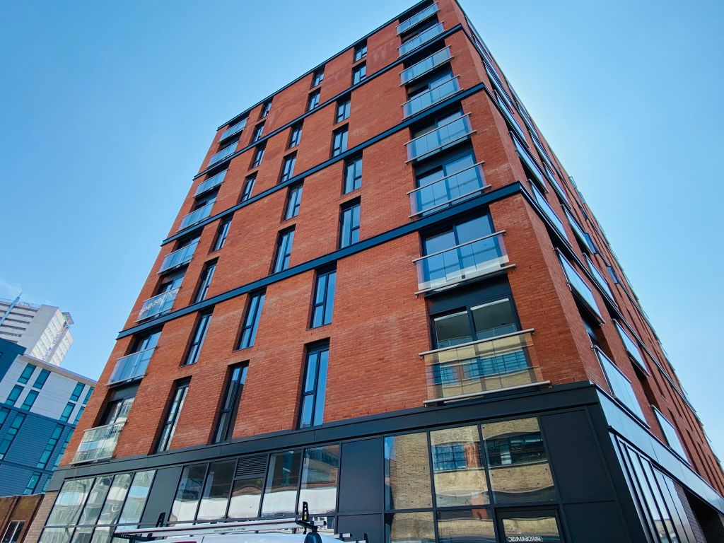 Property photo 1 of 18