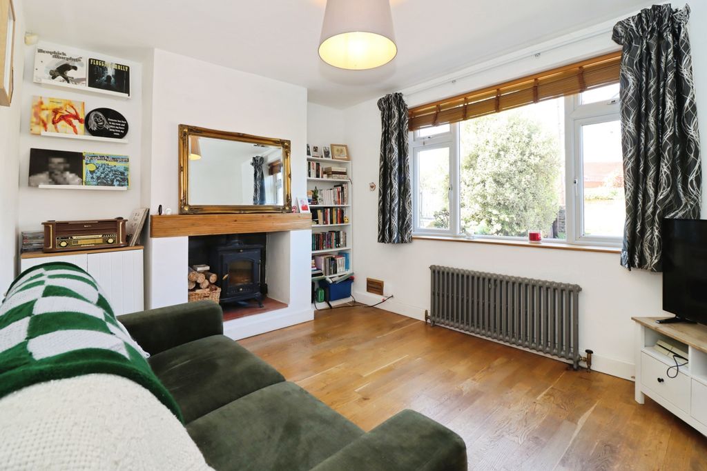 Property photo 2 of 15