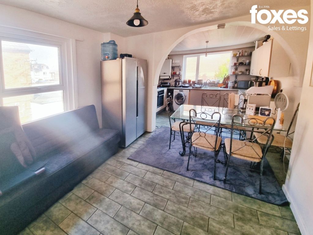 Property photo 3 of 14 3480883