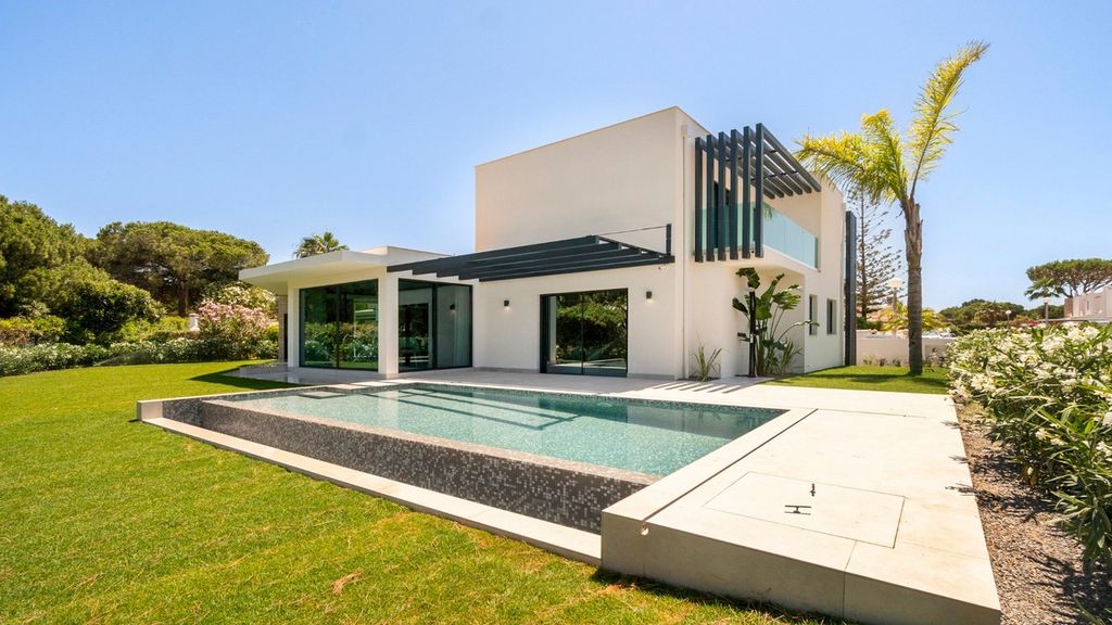 Property photo 1 of 38