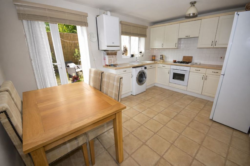 Property photo 2 of 8 Photo 2