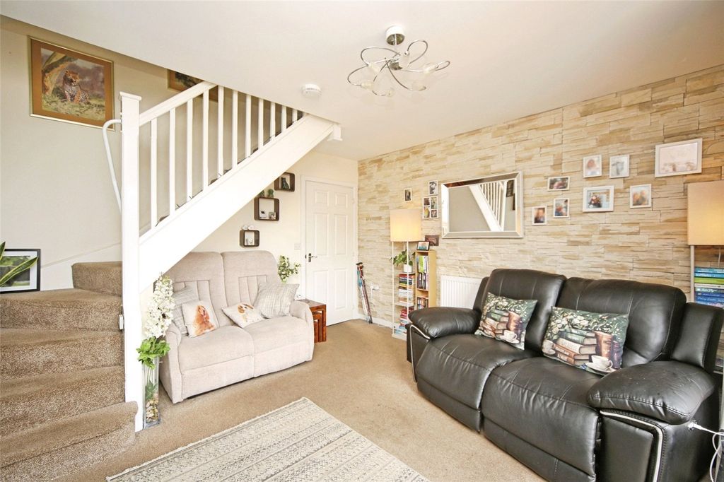 Property photo 3 of 17 Picture No. 22