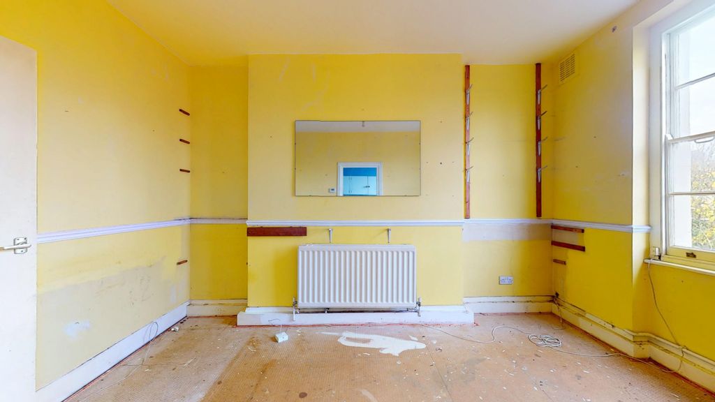 Property photo 3 of 13 Flat C, 39 Highbury Park, Highbury, London, N5 1th