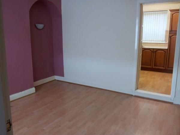 Property photo 2 of 4