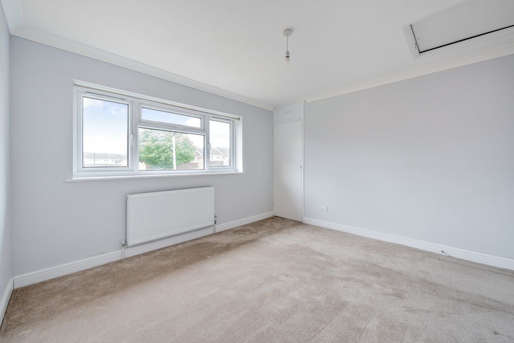Additional image 9 of 2 bed terraced house to rentRadcot Close, Maidenhead SL6