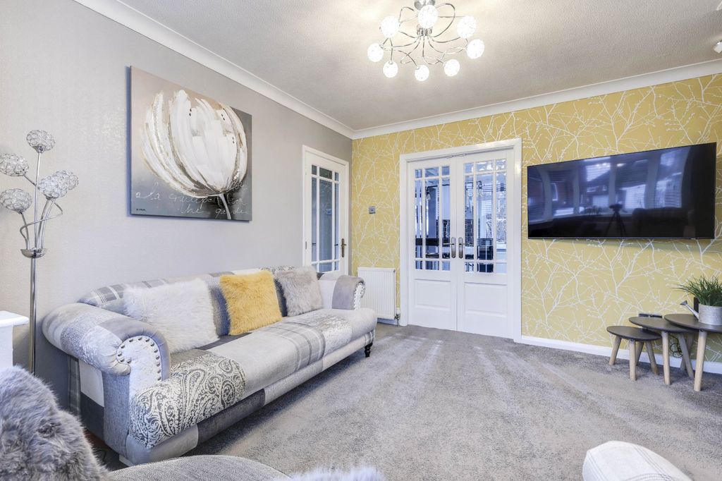 Property photo 3 of 16 Picture No. 04