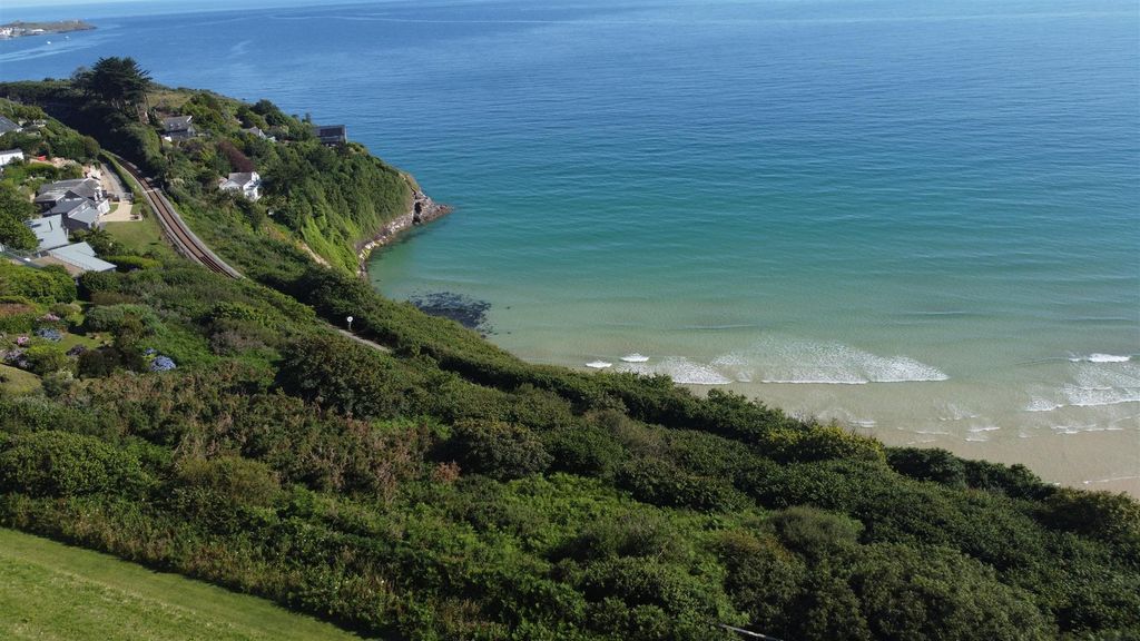 Property photo 2 of 19 Dji_0653.Jpg