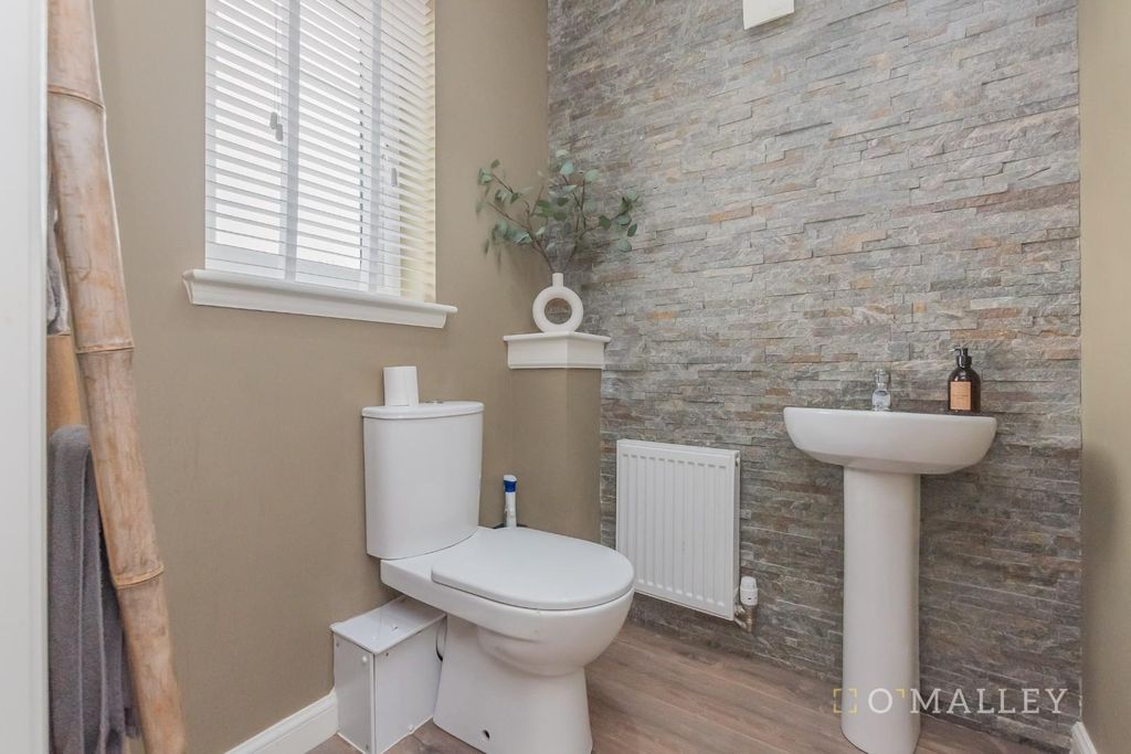 Additional image 7 of 4 bed detached house for saleTern Crescent, Alloa FK10