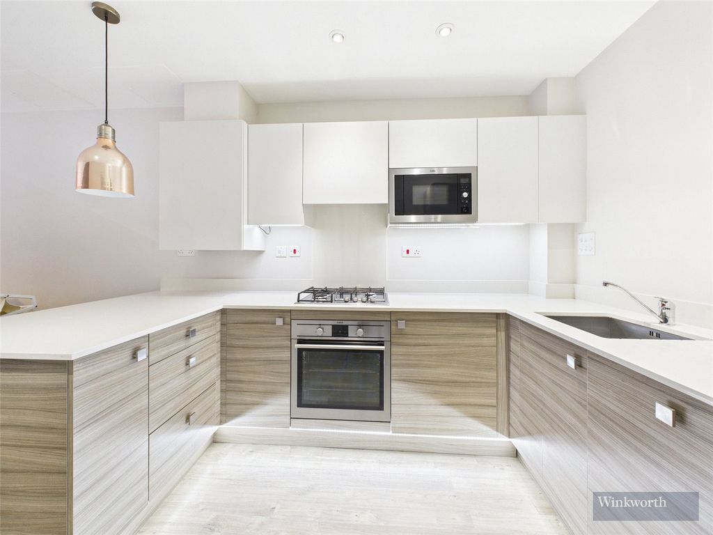 Property photo 2 of 5 Picture No. 12