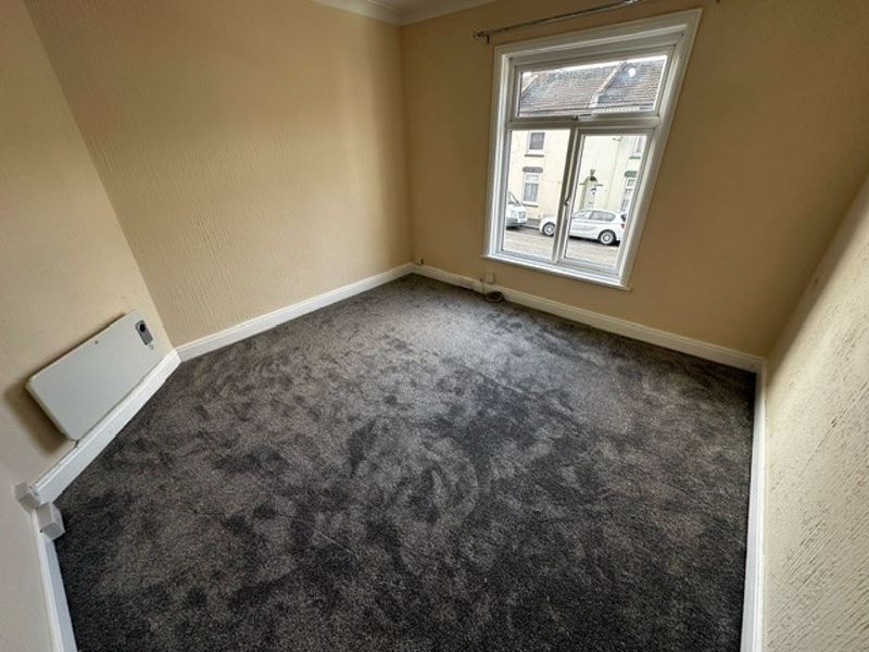 Property photo 2 of 5 Photo 2