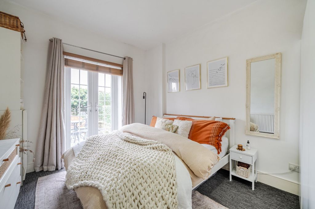 Property photo 3 of 16 Picture No. 04