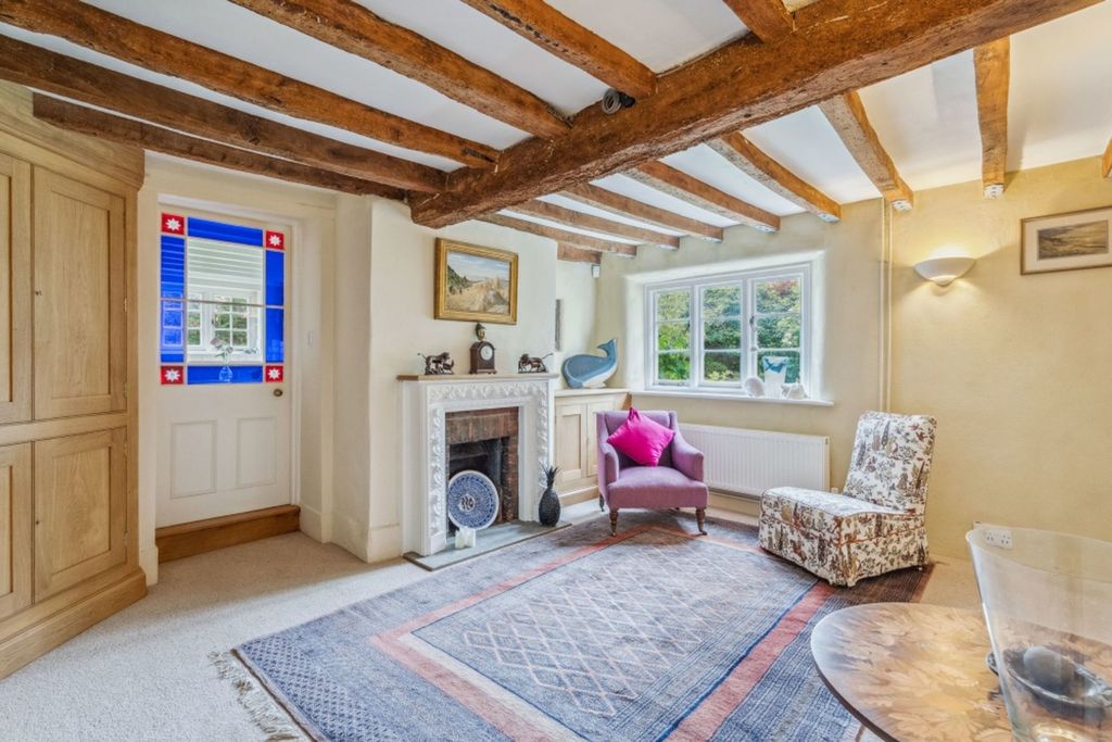 Property photo 3 of 19