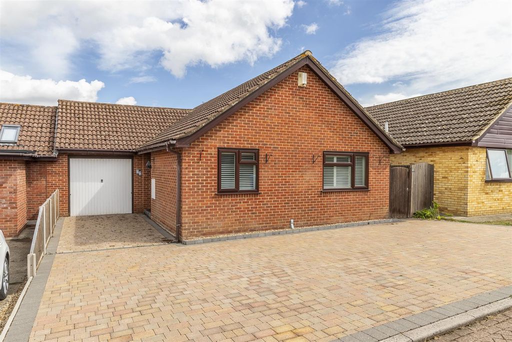 Property photo 1 of 24