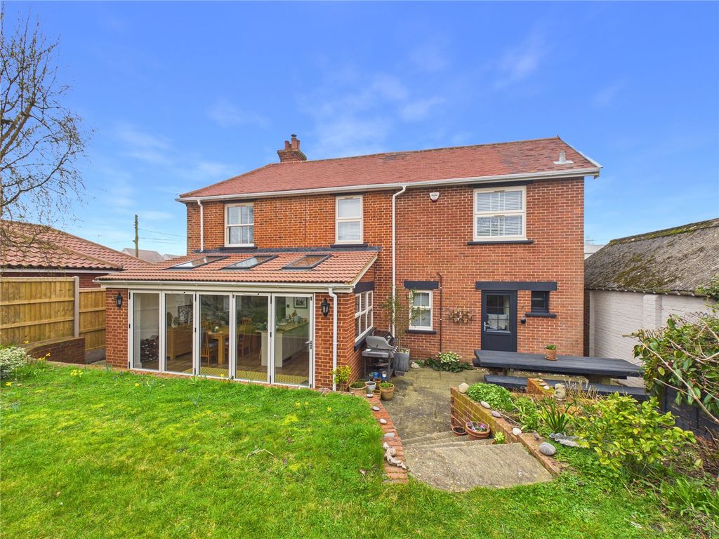 Property photo 1 of 20 Picture No. 24