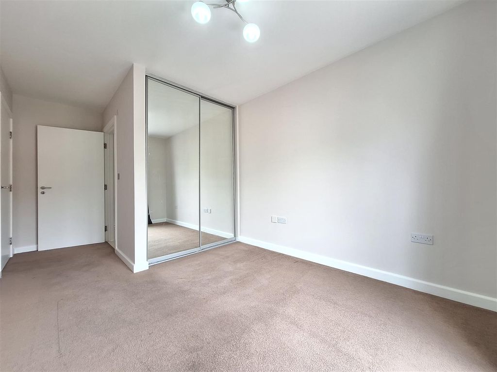 Property photo 3 of 8 20260605_144959.Jpg