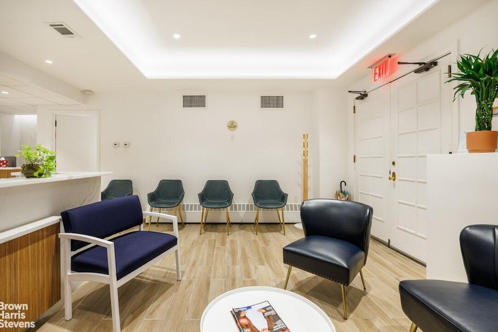 Property photo 2 of 10 <Alttext/>