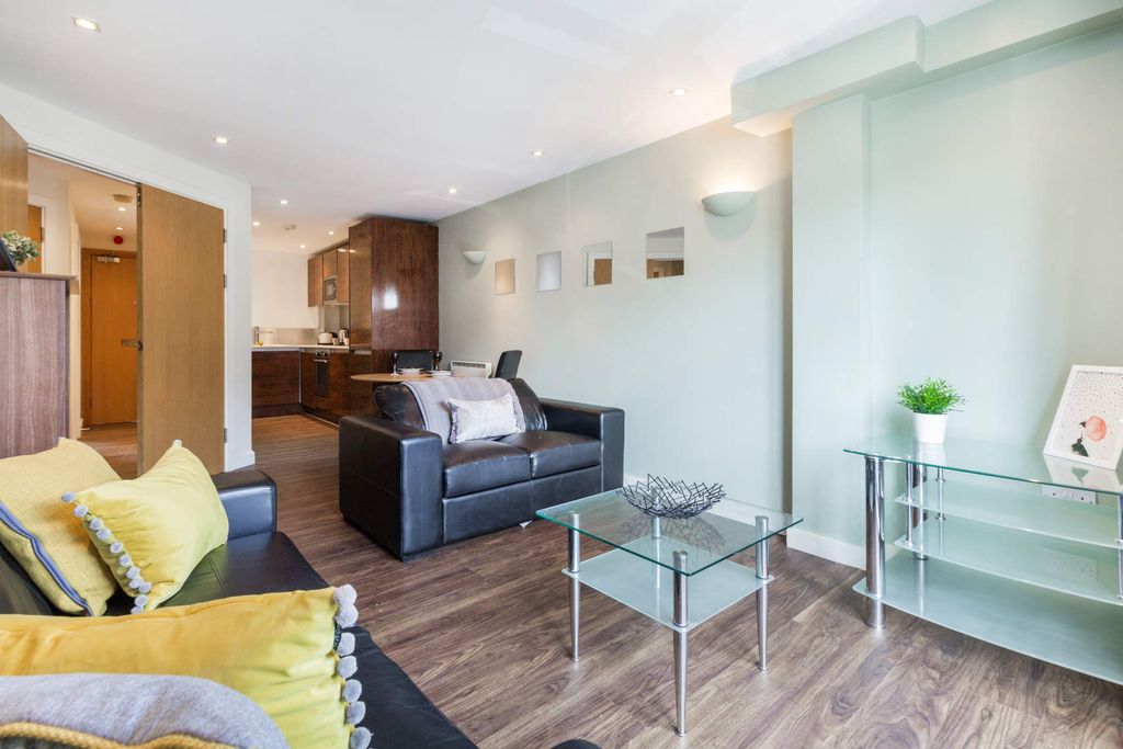 Property photo 1 of 9 Property Photo