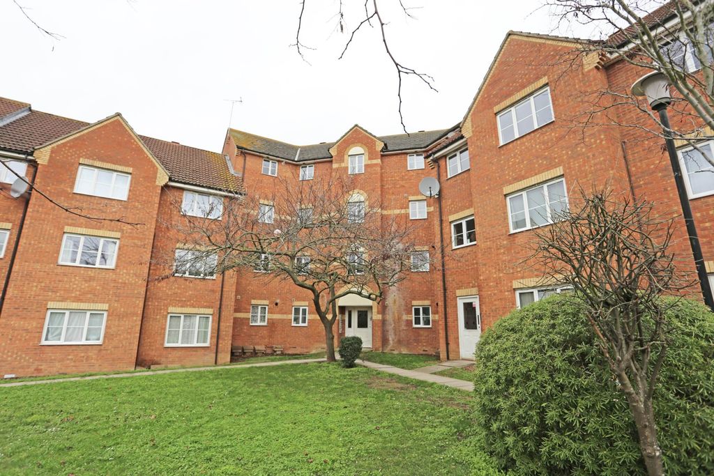 Property photo 1 of 12