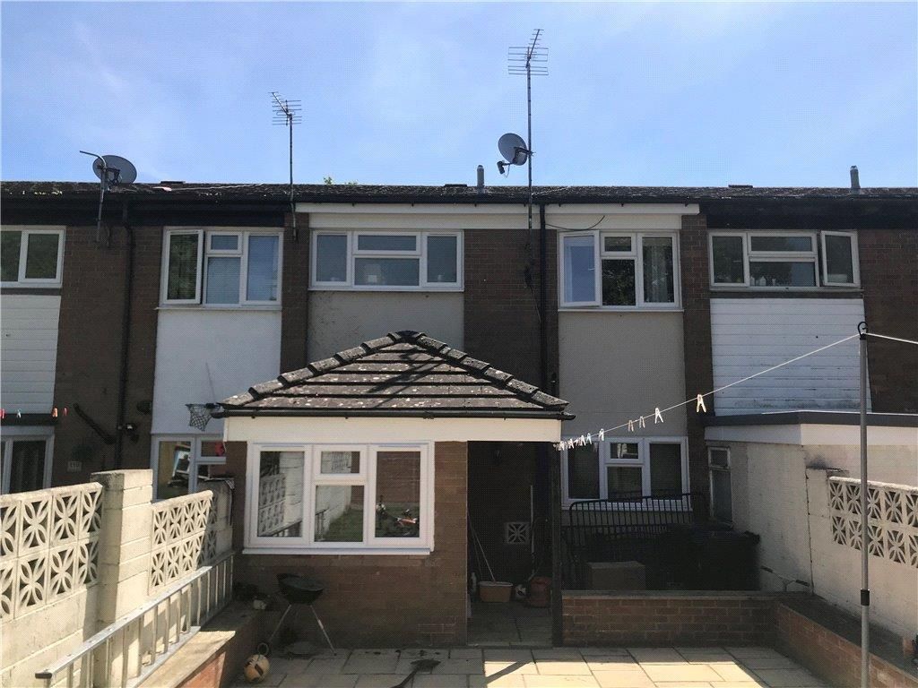 Property photo 1 of 12 Front