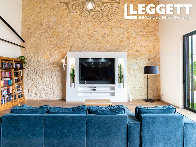 Property photo 3 of 10