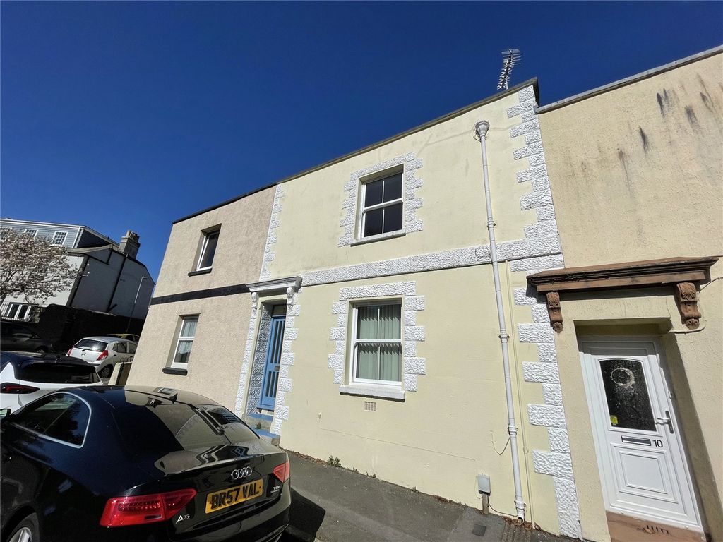 Property photo 3 of 12 Picture No. 10