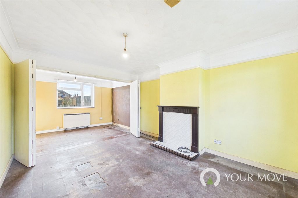 Property photo 2 of 15 Picture No. 02