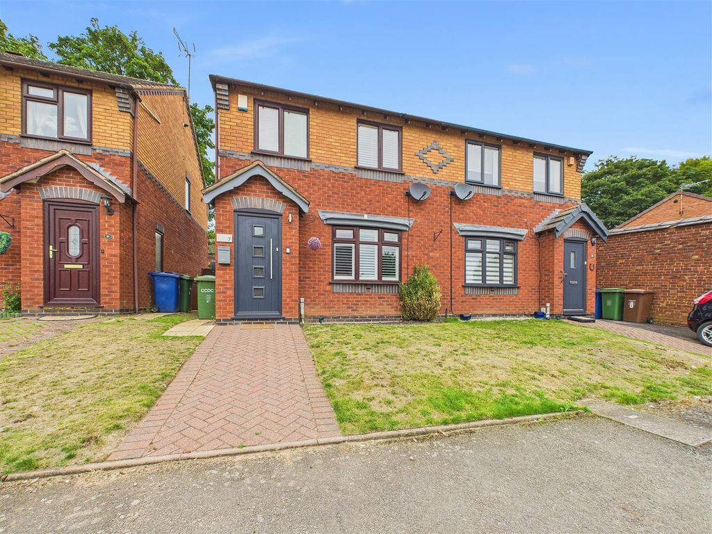 Property photo 1 of 15 Cam02453G0-Pr0137-Still015.Jpg