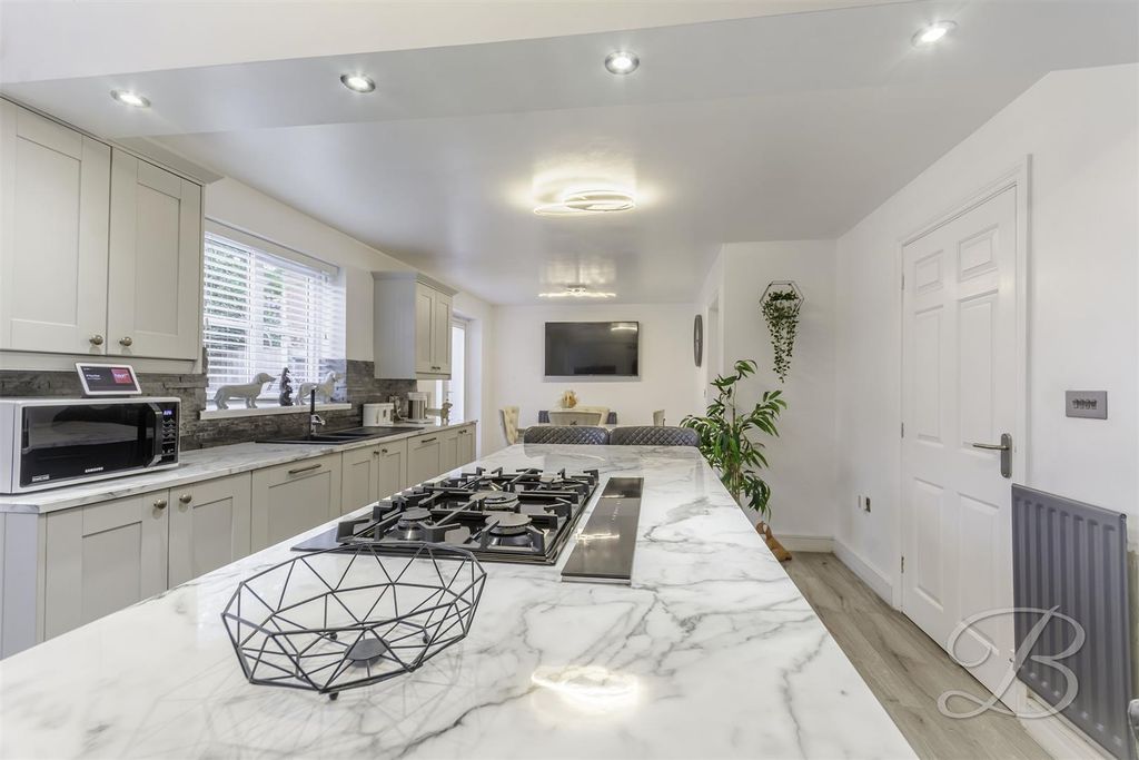 Property photo 3 of 39 Ccltd-6.Jpg