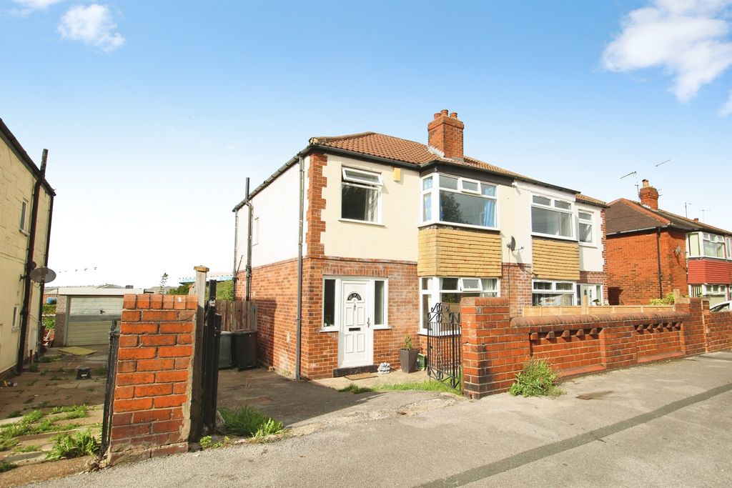 Property photo 1 of 16