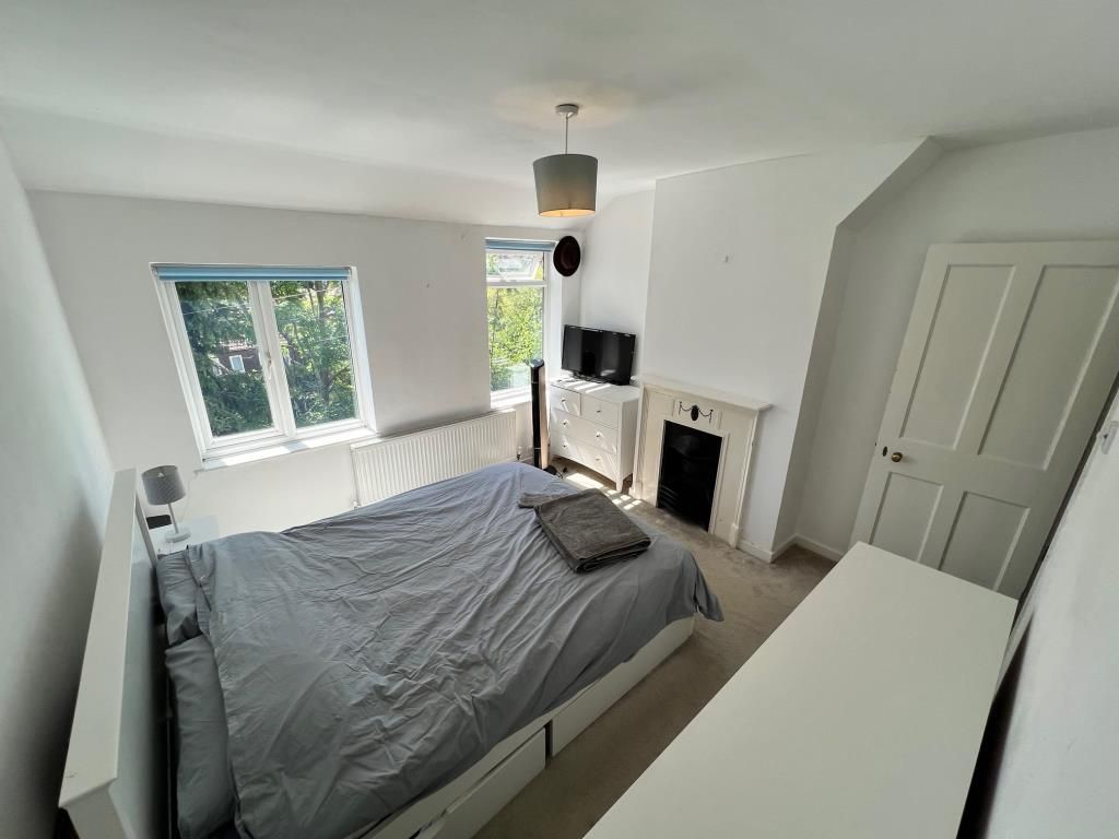 Property photo 2 of 12 Bedroom
