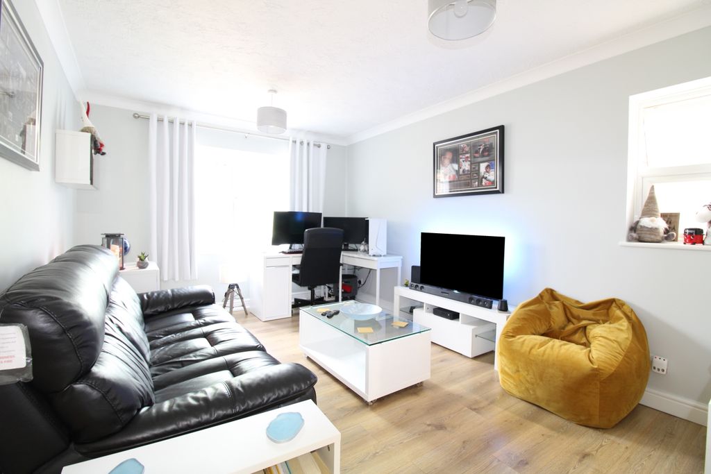 Property photo 2 of 9 Img_8676
