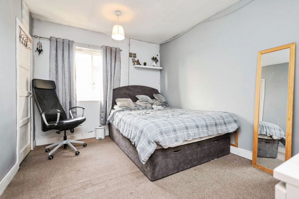 Additional image 13 of 4 bed terraced house for saleWoodward Road, Pershore WR10
