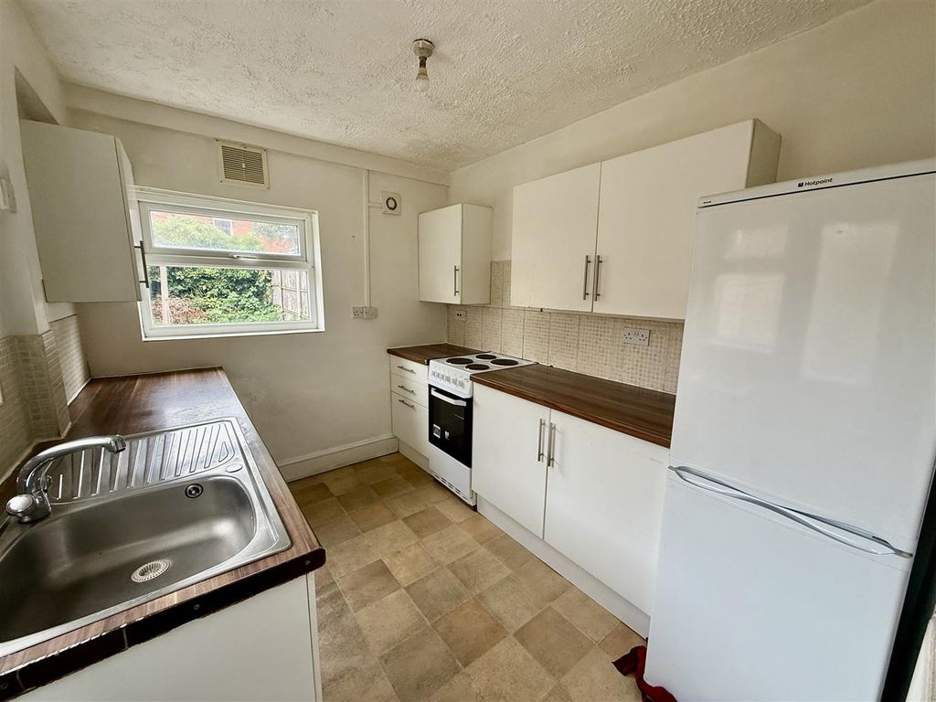 Property photo 2 of 9 5C8A7E16-Fffe-461F-915B-Daf822Dcf11B.Jpeg