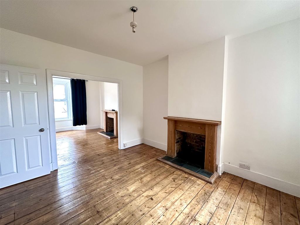 Property photo 3 of 13 Tempimageyj9Uu0.Jpg