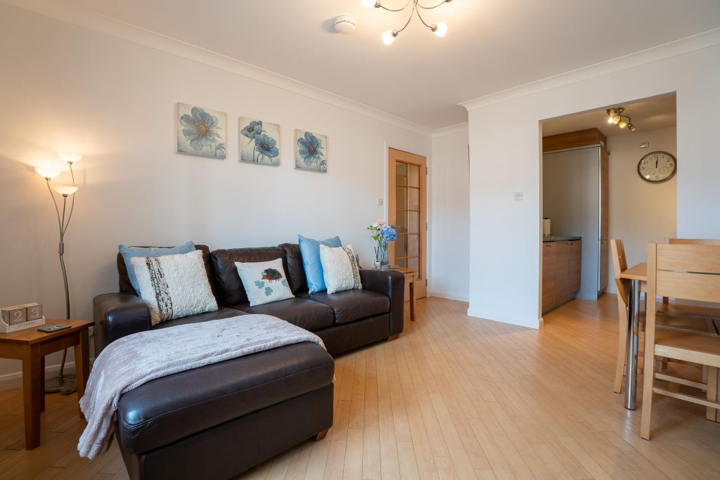 Property photo 1 of 35