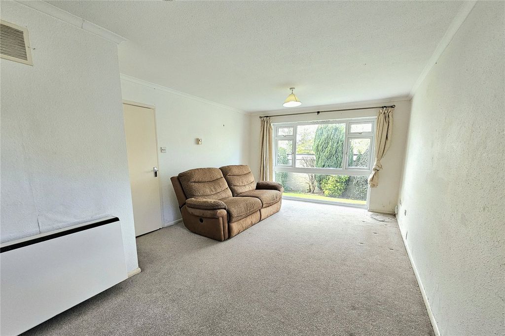 Property photo 2 of 10 Picture No. 03