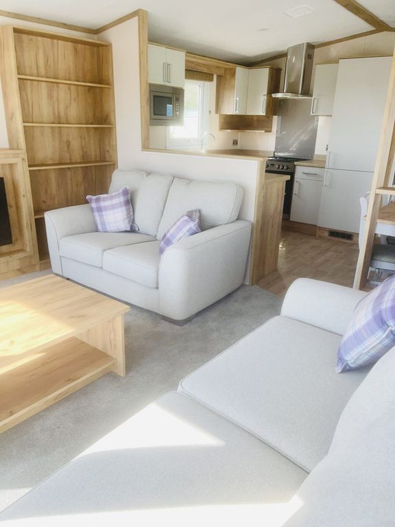 Property photo 2 of 8 Img 0034.Jpeg