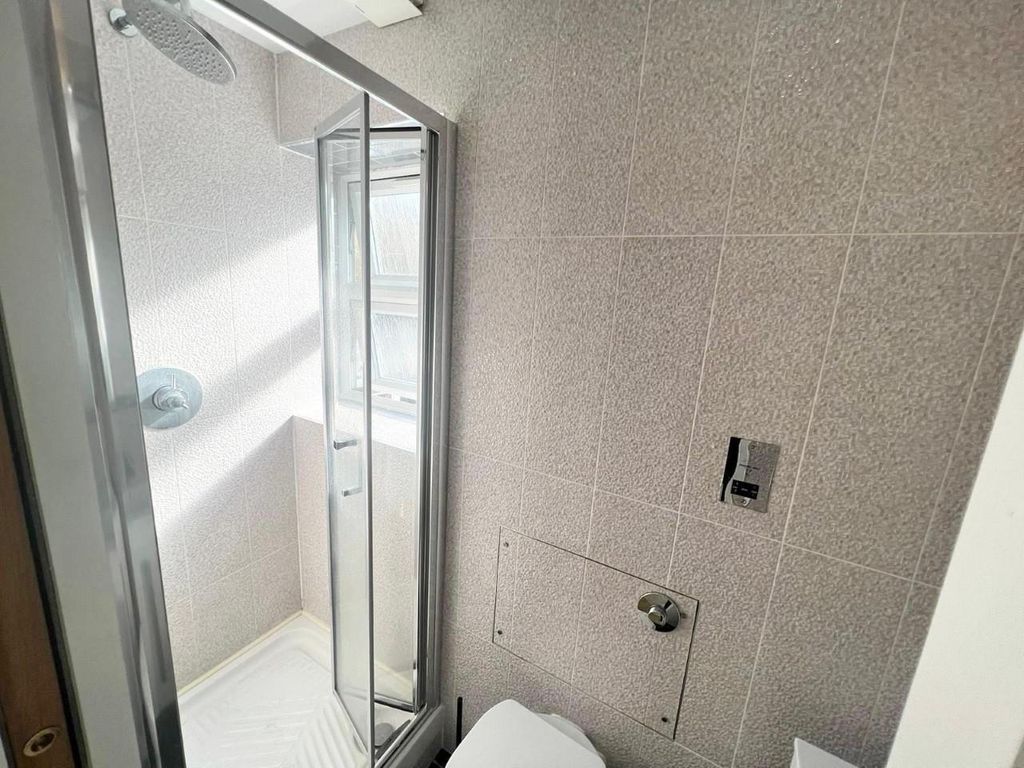 Property photo 3 of 4 Gallery