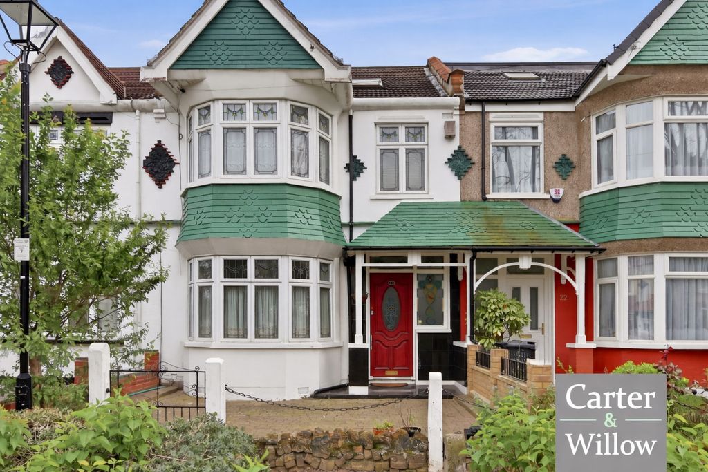 Property photo 1 of 25