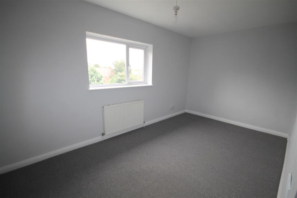 Property photo 2 of 10 Img_8988.Jpg