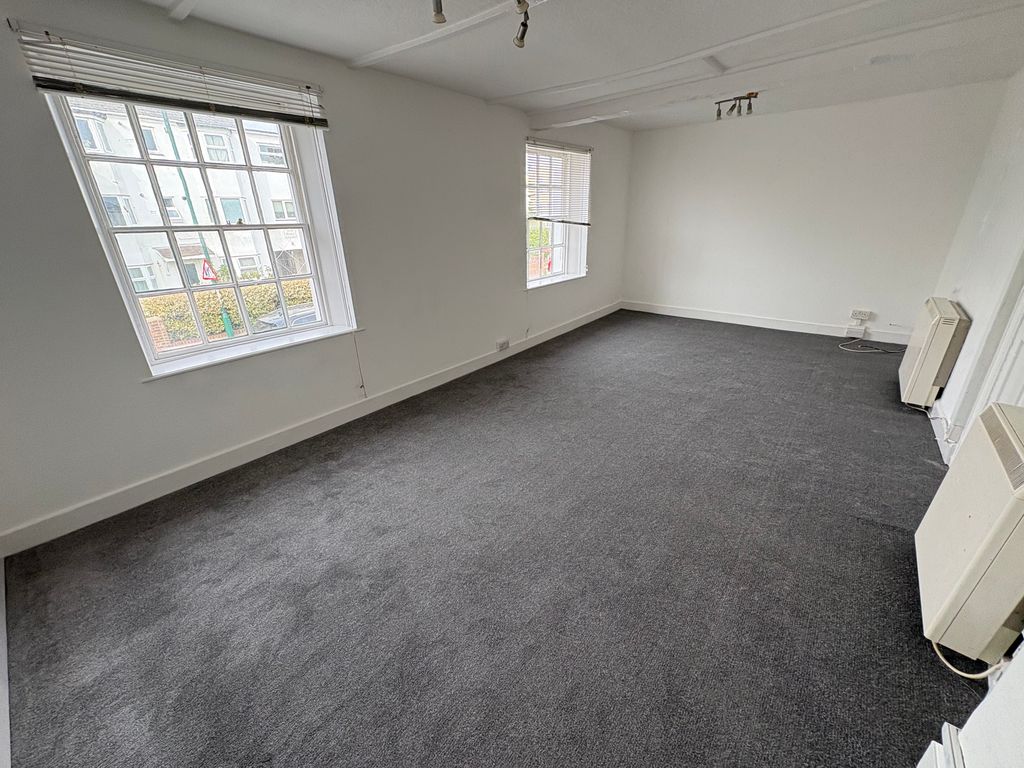 Property photo 2 of 6 Property